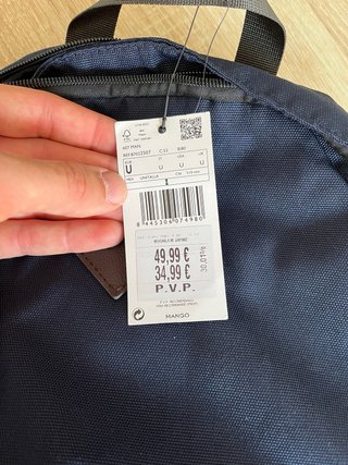 Mochila azul con compartimento para portátil
