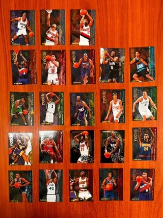 23 Carte NBA Fleer 95/96 Rookie