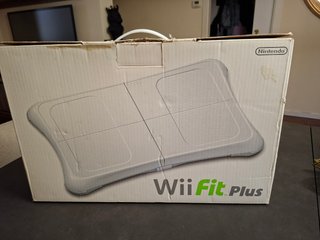 Nintendo Wii Balance Board + WiiFitPlus