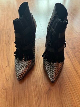 Botines Divine Follie Talla 39