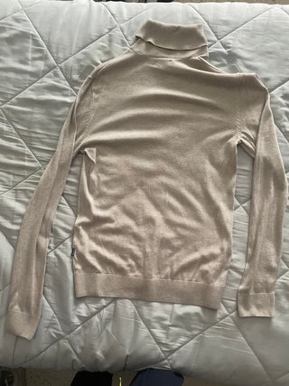 Jersey cuello vuelto alto beige