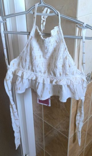 NUEVO con Etiqueta Top Halter