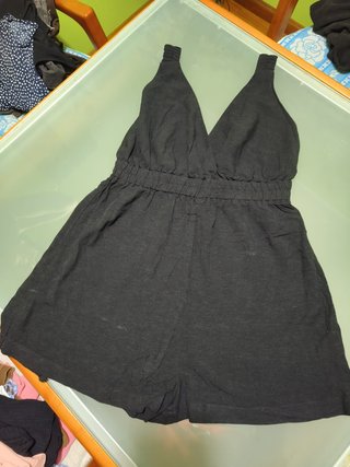 Mono negro verano