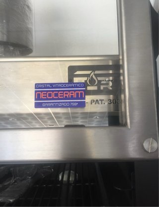 Horno Brasa Pira con Mesa