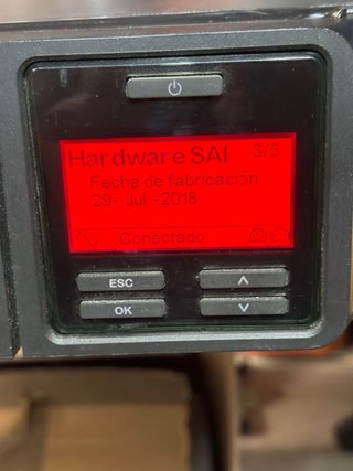 SAI APC SRT3000RMXLI doble conversión (Batería KO)