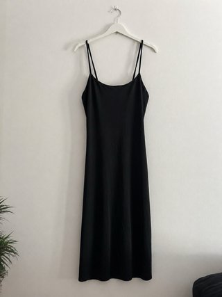 Vestido negro tirantes largo