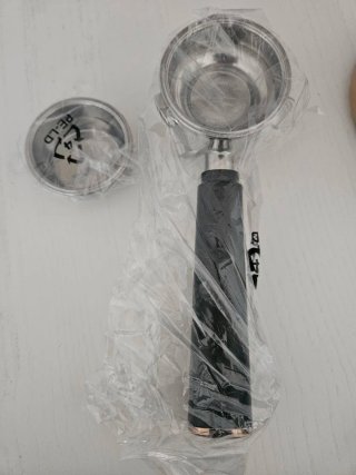 A ESTRENAR! Cafetera semi-automática Doble Bomba