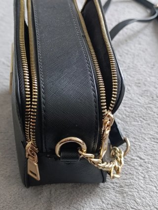 Bolso Bimba y Lola Piel Saffiano Negro