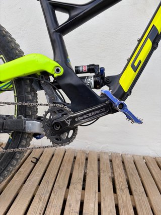 GT Force Pro 2017
