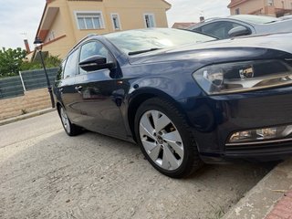 Volkswagen Passat 2011