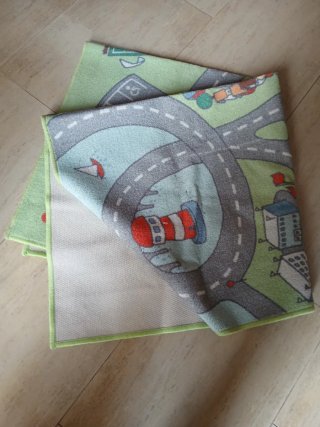 Alfombra infantil de tela