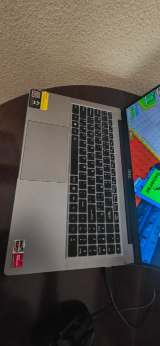 Portátil AOC Gris Plata 16ram 512ssd (hasta 4T)