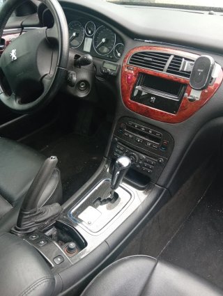 Peugeot 607 2006