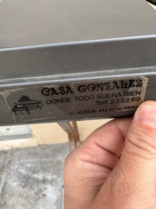 Teclado Farfisa con soporte