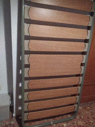 Somier de lamas Flex de 90x190 con patas