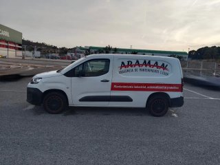 Alquilo furgoneta