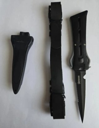 Cuchillo de buceo y pesca submarina