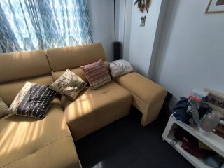Sofá Chaiselongue Mostaza muy cómodo