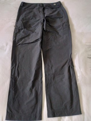 Pantalón The North Face Exploration Gris