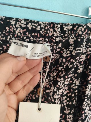Falda larga Pull&bear talla S nueva estampado flor