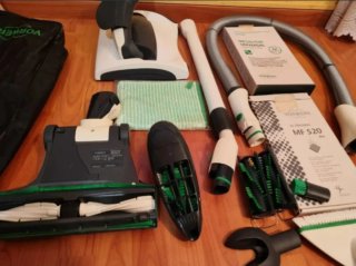 Aspiradora Kobold VK150 + accesorios