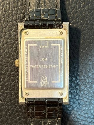 Reloj Dunhill Rectangular Marrón y Plateado