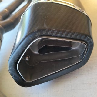Tubo de escape Yamaha T-Max