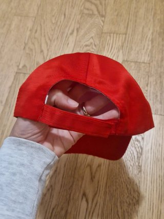 Cappello Frulla' rosso nuovo