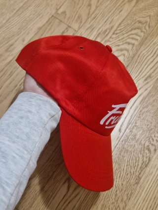 Cappello Frulla' rosso nuovo