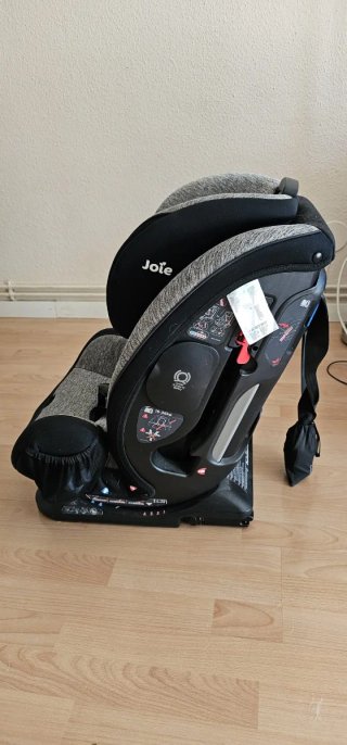 Silla de coche Joie gris