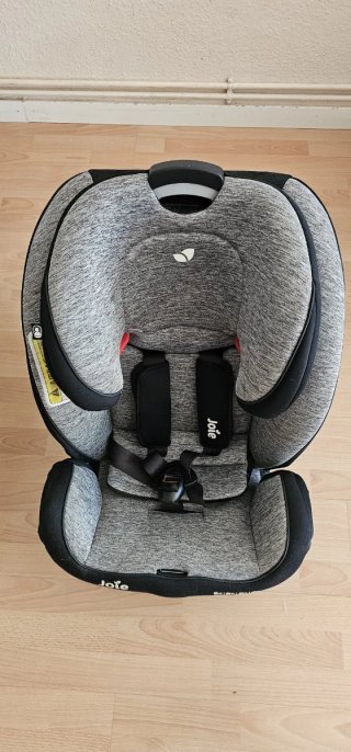 Silla de coche Joie gris