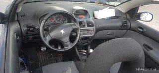 Peugeot 206 2003