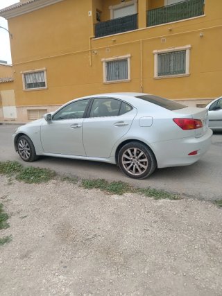 Lexus IS 2009