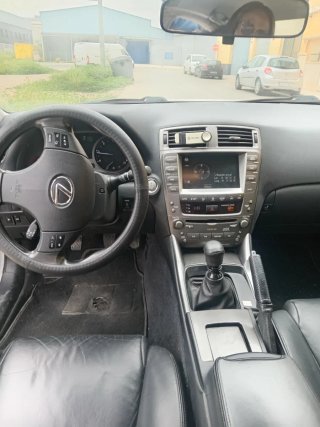 Lexus IS 2009