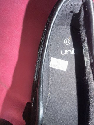 Zapatillas negras con cordones