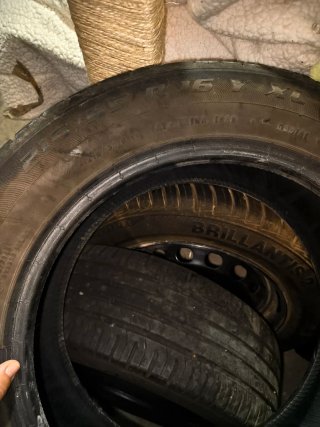 Neumáticos, varios...