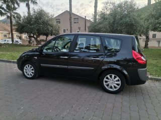 7 PLAZAS RENAULT GRAN SCENIC 1.5 DCI 2009