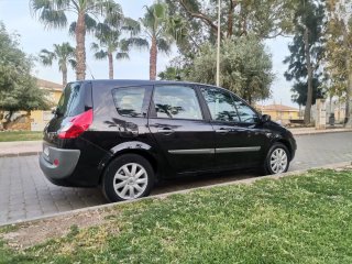 7 PLAZAS RENAULT GRAN SCENIC 1.5 DCI 2009