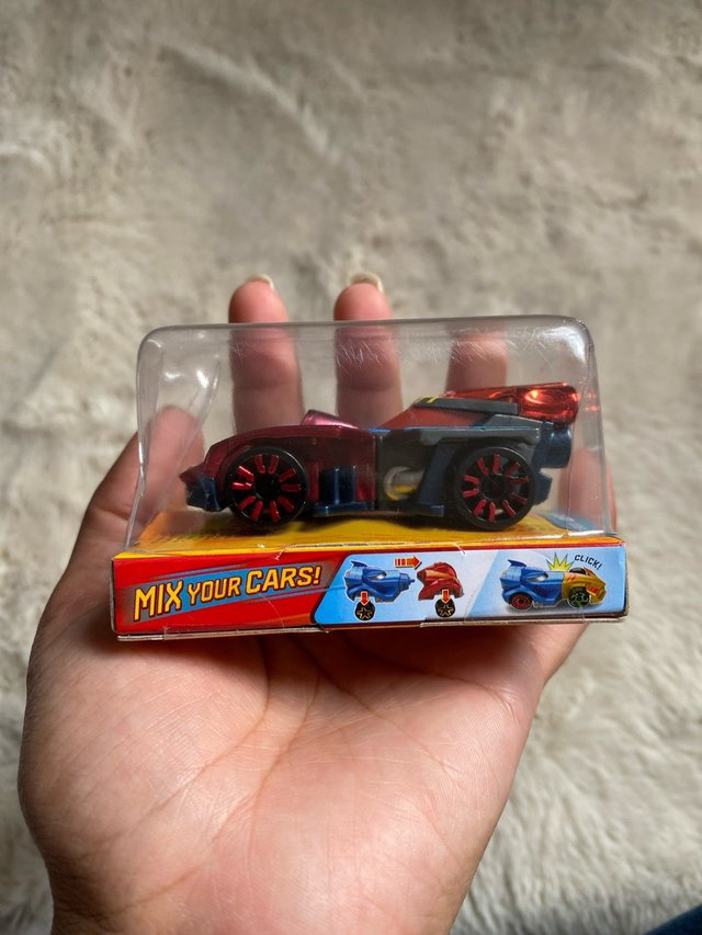 Coche T-Racers Mix'n'Race Doble Rocket.