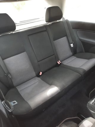 Volkswagen Golf 2004