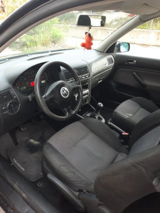 Volkswagen Golf 2004