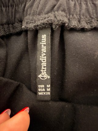 Pantalones chinos negros Stradivarius