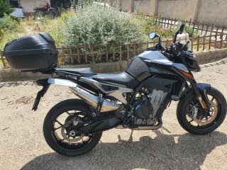 KTM Duke 790