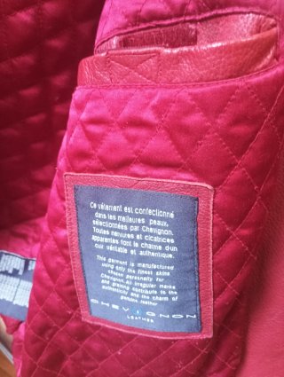 Cazadora Piel Chevignon Talla M Roja,buen estado