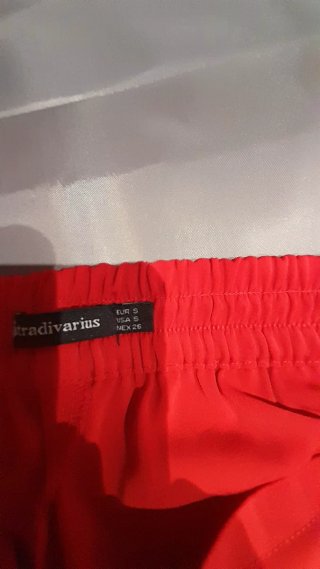 Pantalón de vestir rojo