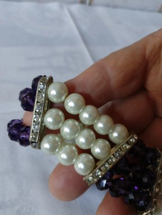 Bracciale con perle e cristalli