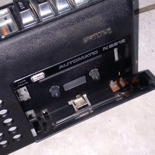 Radio Philips N 2212 Vintage Cassette. No funciona