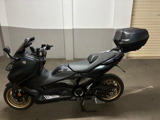 Yamaha TMAX Tech MAX