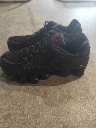Nike Shox Negras
