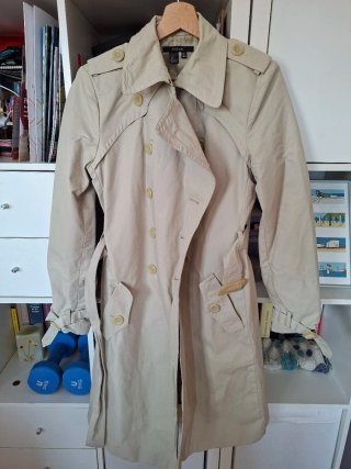 Gabardina Zara Basic Beige Talla L